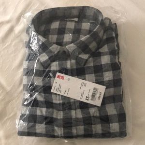 BRAND NEW NEVER WORN UNIQLO Women’s Flannel